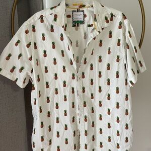 White Casual Button Down Shirt with Pineapple Pattern
